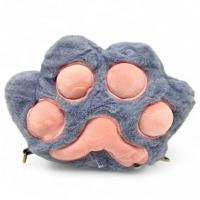 Мʼяка іграшка сумка Лапка 25 см (Сіра) MIC KA-23-4386