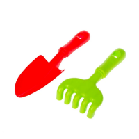 Пісочний набір "Ромашка" №5 Colorplast 1135 Червоно-зелений