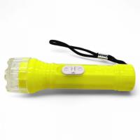 Ліхтарик кишеньковий на батарейках, жовтий MIC м.570