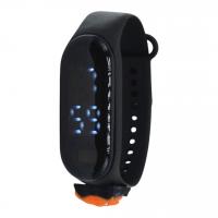 Годинник електронний з регульованим ремінцем, чорний MIC CRQ-2