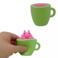 Іграшка-антистрес Білочка в чашці (зелений) MIC C52921