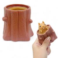 Антистрес “Пеньок з білочкою”, коричневий MIC M48699