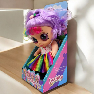 Лялька Lovely Doll, висота - 20 см, фіолетова MIC 211C