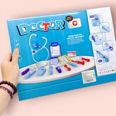 Ігровий набір Лікар (12+ предметів), синій YUEQITOYS 47006/47016