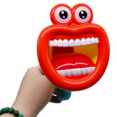 Гучномовець для зміни голосу (працює від батарейок) MIC S077-1