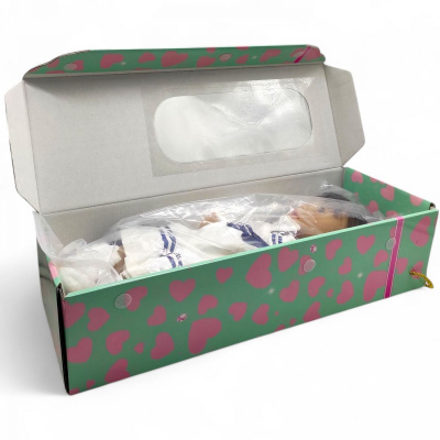 Пупс, функціональний, датчик руху, звуки: сміх, плач, засинає, висота: 42 см, гумовий, пустушка, пляшечка, памперс, шарф, капелюшок, в коробці TK Group QM24010