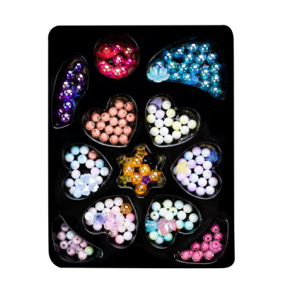 Набір прикрас Сумочка, з металевими та пластиковими намистинами Dong Huan B4349