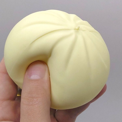 Антистрес (сквіш) Dumpling, пельмень,10 см (зелений) MIC skpel
