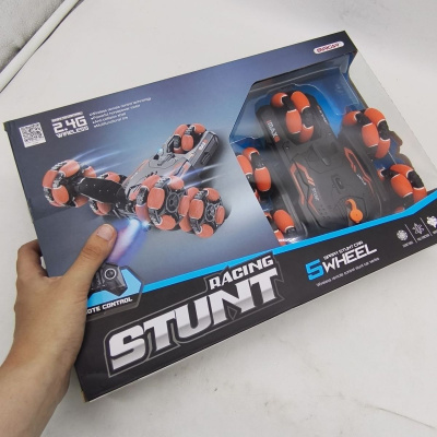 Трюкач RACING STUNT на радіо-керуванні, 5 коліс, акум.USB.світ.дим.дрифт.(ПОМАРАНЧЕВИЙ) SYRCAR 666-817A