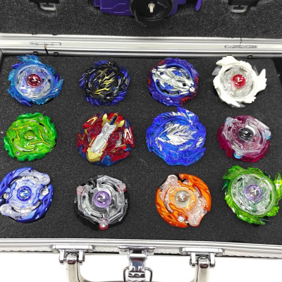 Набір бейблейдів у валізі MIC CY1813-12A