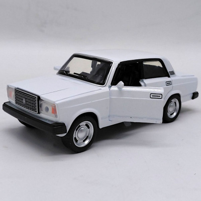 Машина металева АВТОПРОМ 1:32-36 Lada 2107 (БІЛА) Автопром 7645