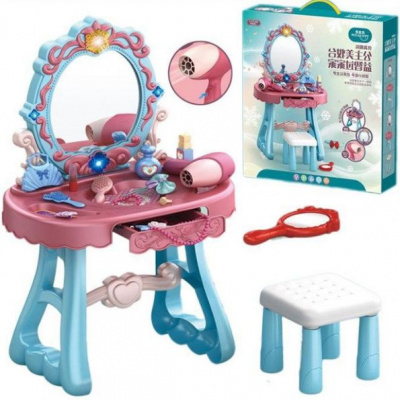 Трюмо дитяче з набором, музика, світло MIC 678-610A