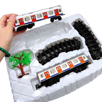 Залізна дорога Метро на батарейках, в коробці р.36x6,5x25 см YG Toys JHX5507