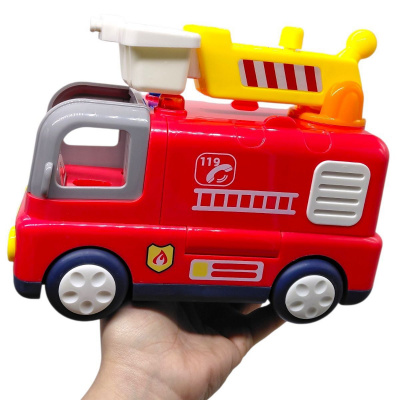 Музична машинка Пожежна машина (пісні, цікаві факти, віршики, підсвічування, сирена, 2 режими гучності, тріскачки, телескопічна драбина обертається на 360°, фігурка пожежника) Wtoys 11516