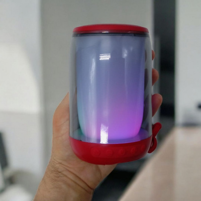 Колонка bluetooth, підсвічування, від акумулятора, micro USB, TF-картка, usb-слот (чорна) TandG C67908