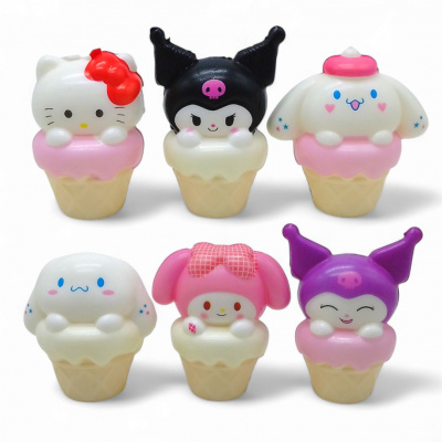 Іграшка-сквіш Аніме персонажі Sanrio в ріжку (8 см) мікс видів MIC C68911