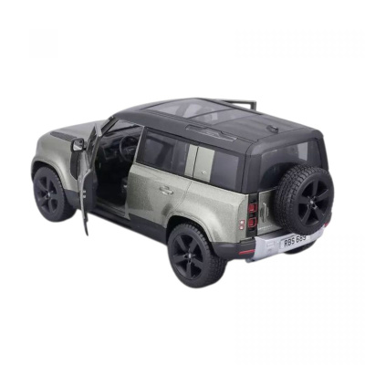 Автомодель - LAND ROVER DEFENDER 110 Bburago 18-21101