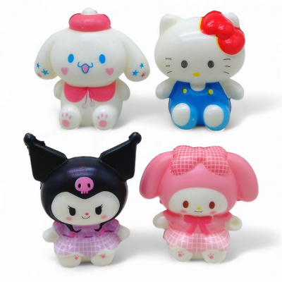 Іграшка-сквіш Аніме персонажі Sanrio (8 см) мікс видів MIC C68910