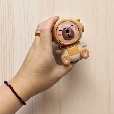 Стругачка механічна Capybara-КОСМОНАВТ (БЕЖЕВИЙ) MIC 18148