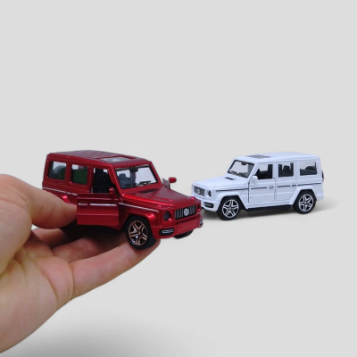 Машинка металева Mercedes G-клас із серії Автопром, двері, інерція (біла) Автопром AP74146