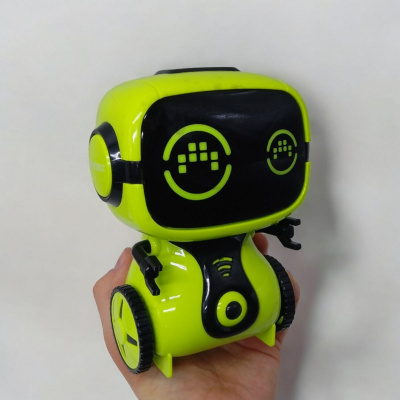 Робот на радіокеруванні Smart Talking, танцює, рація MIC J1063A