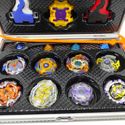 Набір бейблейдів у валізі MIC CY1718-22A