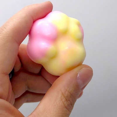 Іграшка-антистрес (сквіш) Crisp Choco squishy: Лапка MIC Crisp Choco lapa