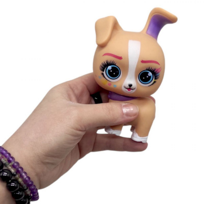 Ігрова фігурка Animal world, кролик бежевий MIC 369A