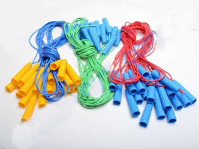 Скакалка Кольорова, 2,4 м M-toys S0002