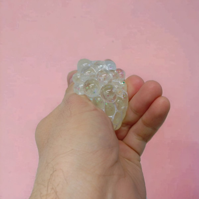 Іграшка-антистрес з блискітками Mesh Squish Ball: Ніжність (рожевий) MIC KA-23-62