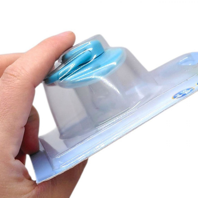 Пустушка силіконова кругла (від 6 до 12 міс) (СІРА) Lindo А 31/6-12