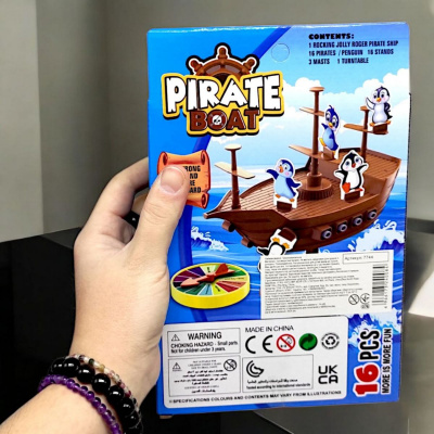 Настільна гра-балансир Піратський корабель (Pirate boat), пінгвіни X.G.H TOYS 7744