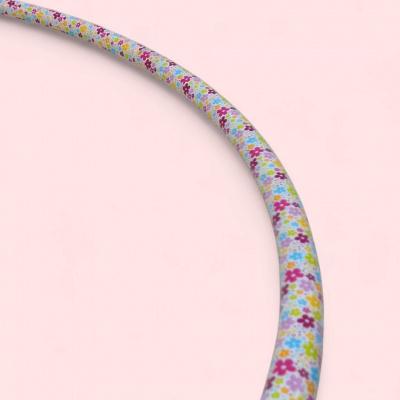 Обруч №1 68 см Кольорові квіточки (білий) Bamsic 0192