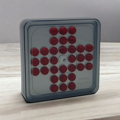 Логічна гра Peg Solitaire - Солітер з кілочками, 32 кульки (червоний) QML M8H