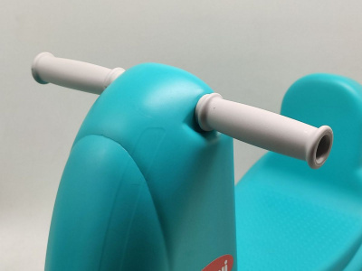 Машинка-каталка, блакитна Doloni 01490/2