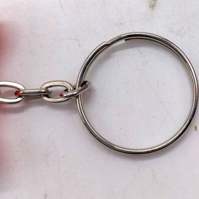 Брелок 3d друк КОТИК З ПРУЖИНОЮ (КОРИЧНЕВИЙ), KEYCHAIN MIC KCHN135