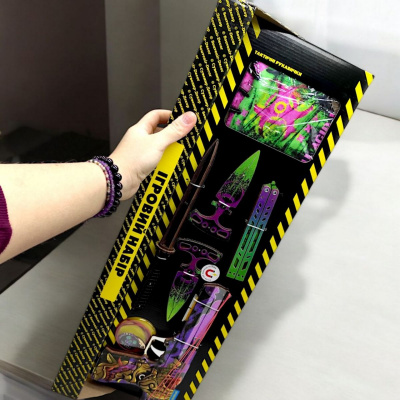 Ігровий набір BIG BOX Orochi, деревʼяний - резинкостріл, ножі, рукавички, брелок Сувенир-Декор BB-Oro