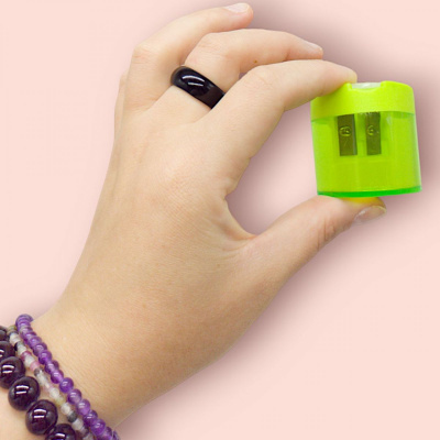 Стругачка з контейнером Сердечко, мікс кольорів MIC C62009