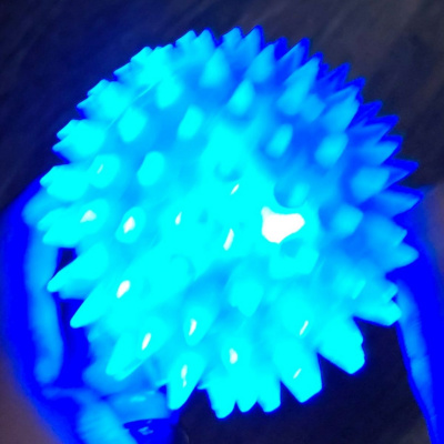 Мʼяч-їжачок гумовий зі світлом (ЖОВТИЙ) MIC 3388P