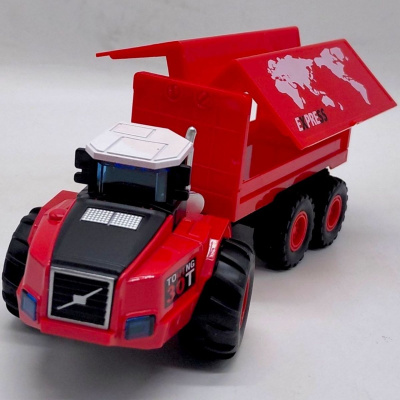 Трактор металевий інерційний YG Toys (ЧЕРВОНИЙ) YG Toys 0301-27