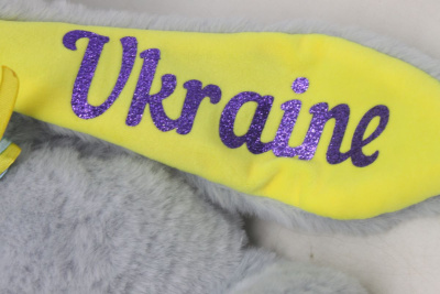 Мʼяка іграшка Зайка Патріот, музичний, 30 см (сірий) Копиця 00043-4000